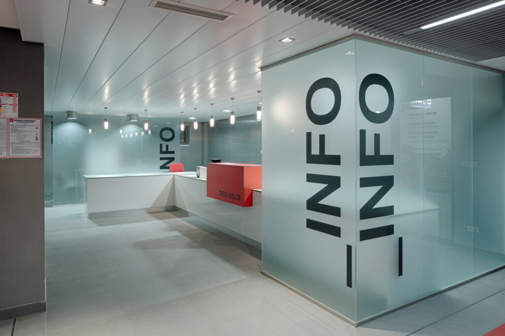 JLA - BSP ARCHITEKT - WNETRZA KONGRES - TK 18