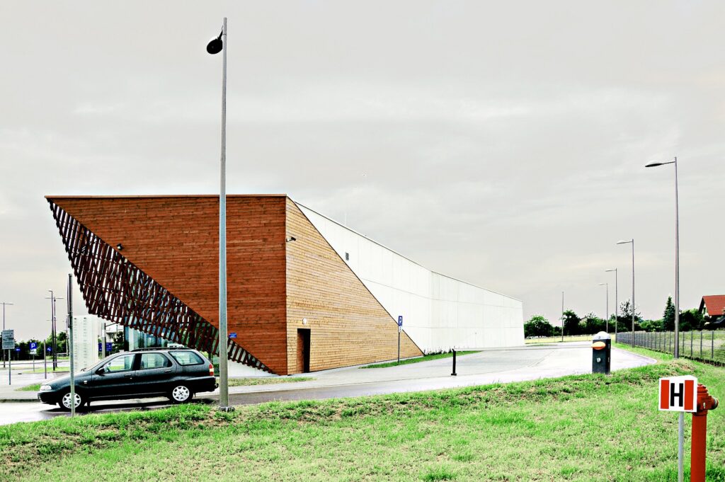 birkenau-info-pavilion-003